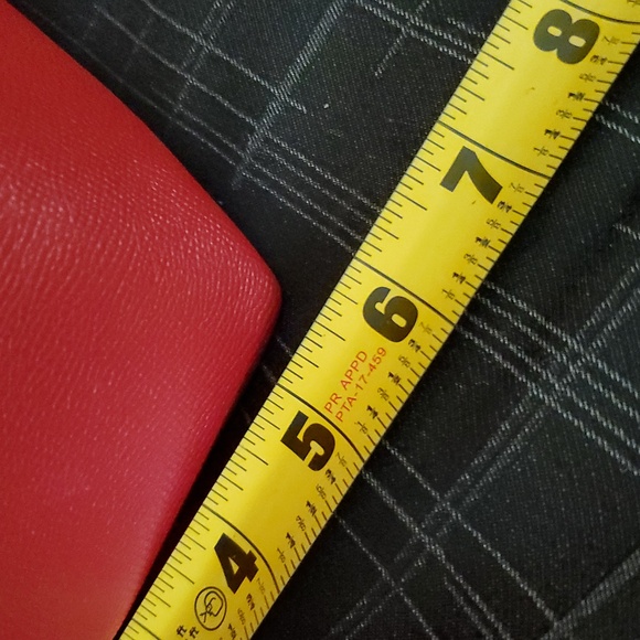 Coach Red Crossgrain Leather Gallery Zip Top Tote Bag - Picture 12 of 13